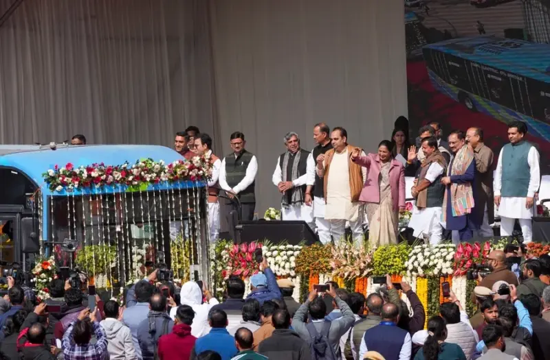 New era for Delhi commutes: 500 electric buses launched, aiming for cleaner air |WATCH