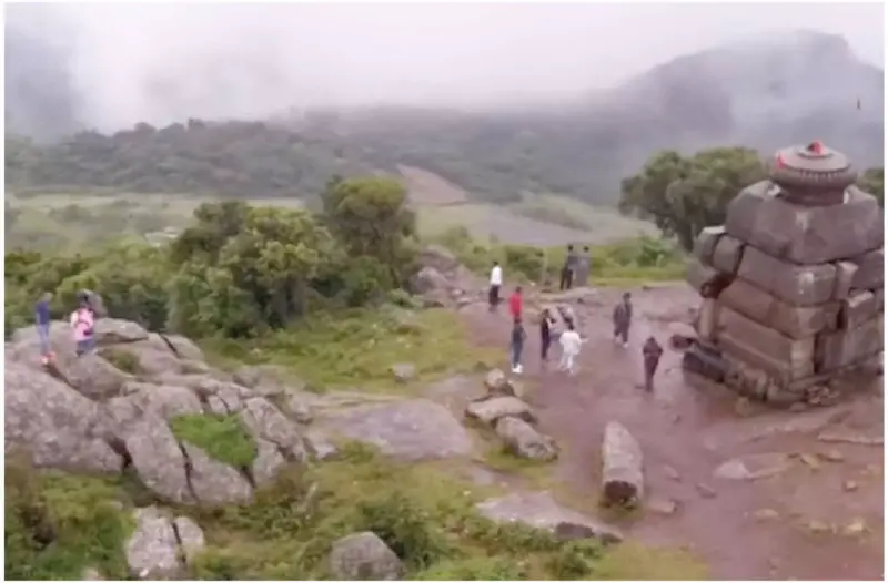 Flash storm turns fatal for tourist