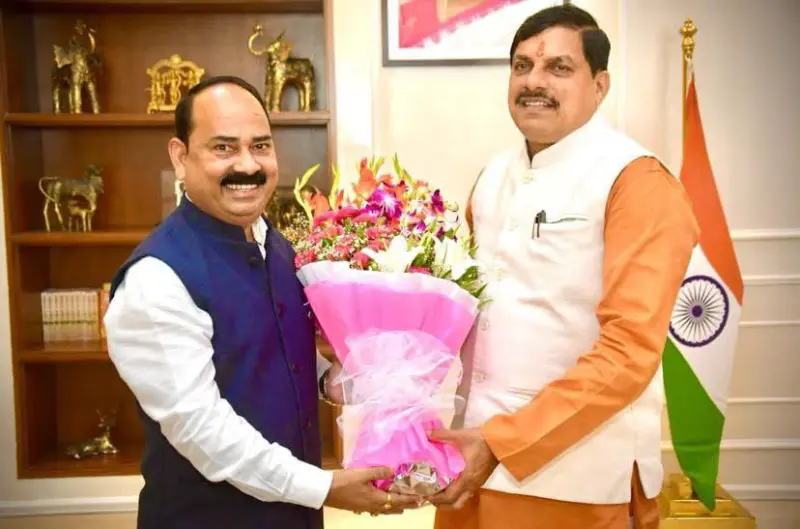 अजाक्स विवाद का हुआ पटाक्षेप,चौधरी मुकेश मौर्य ही है अजाक्स के प्रांताध्यक्ष