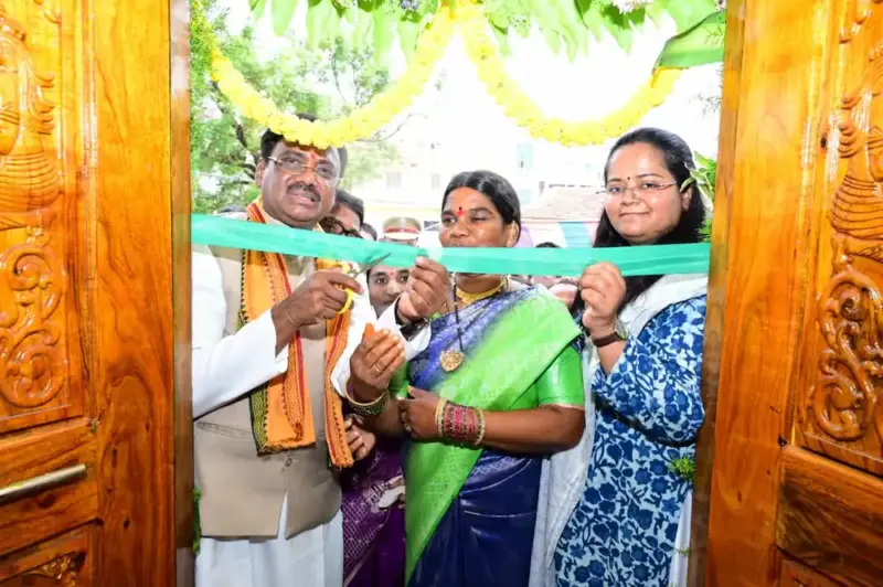 పేదల సొంతింటి కల నెరవేర్చడమే కాంగ్రెస్ లక్ష్యం