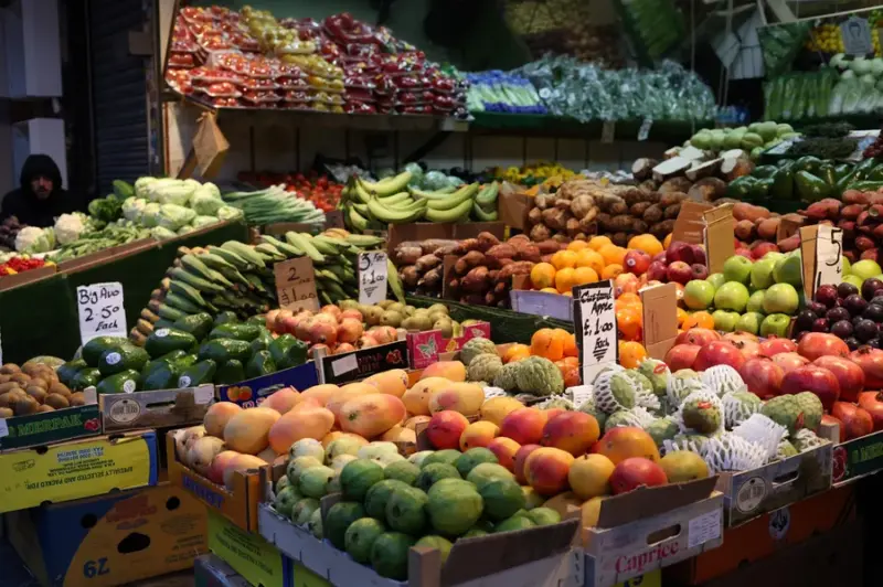 Are fruit stickers toxic? What you must know before next bite