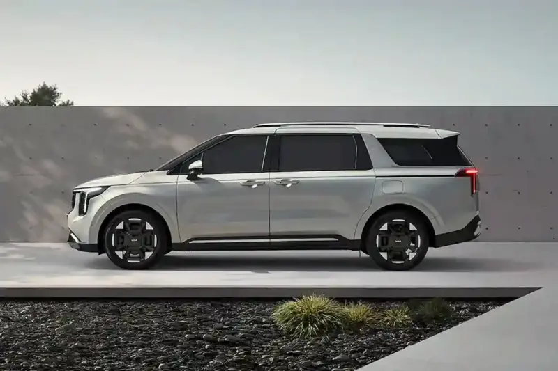 KIA Upcoming Cars In India - 3 Launches Planned For 2024!