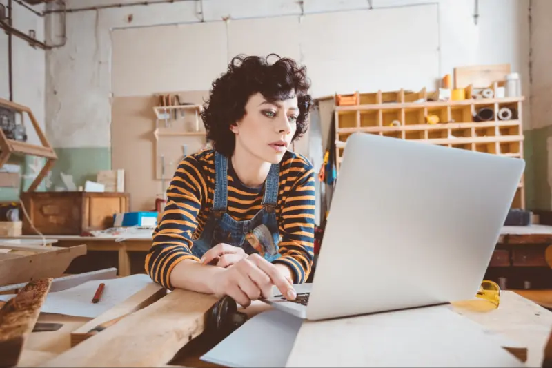6 Ecommerce SEO Tips to Help You Rank on Google Discover how to navigate the fierce competition in the ecommerce landscape and drive more organic traffic to your store.
