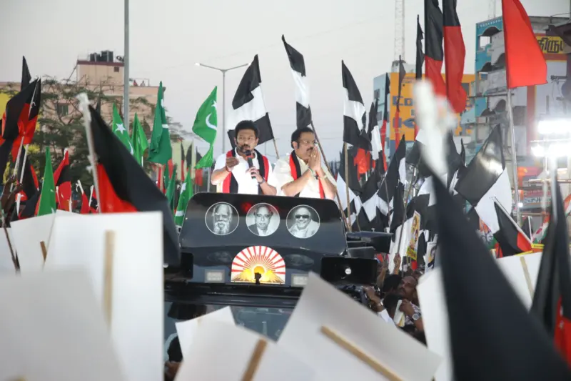 என் பொதுவாழ்வில் முதல் கைது இஸ்லாமியர்களுக்காகத்தான்.. -கதிர் ஆனந்துக்காக உதயநிதி பிரச்சாரம்!