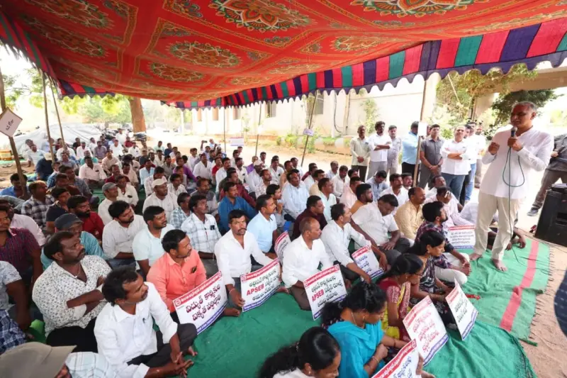 ఇది ప్రజా పాలన కాదు.. రాక్షస పాలన: హరీష్ రావు