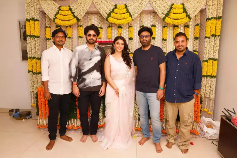 నితిన్ కొత్త సినిమా ప్రారంభం: సితార ఎంటర్‌టైన్‌మెంట్స్ బ్యానర్‌లో క్రేజీ ప్రాజెక్ట్