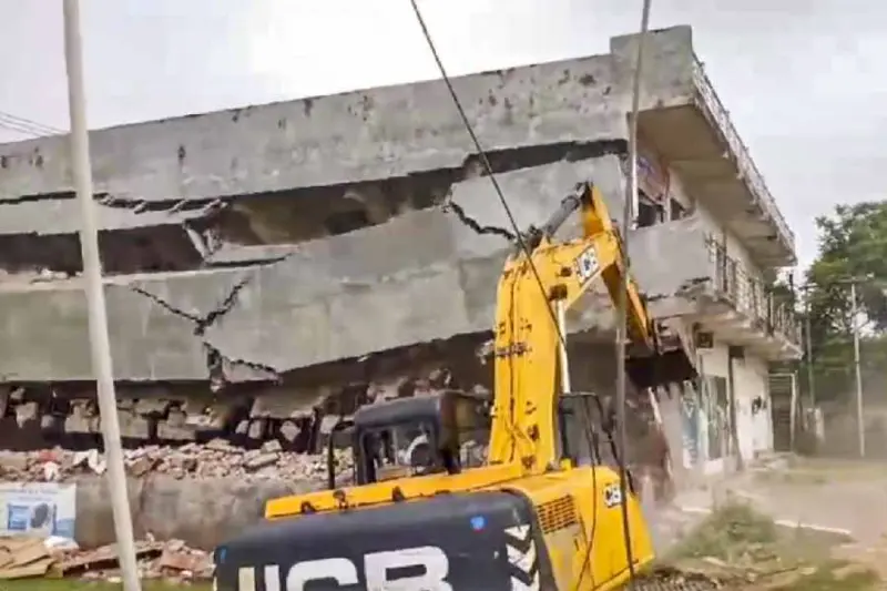 BJP removes office's encroached portion in rare self-demolition move in Hemtabad