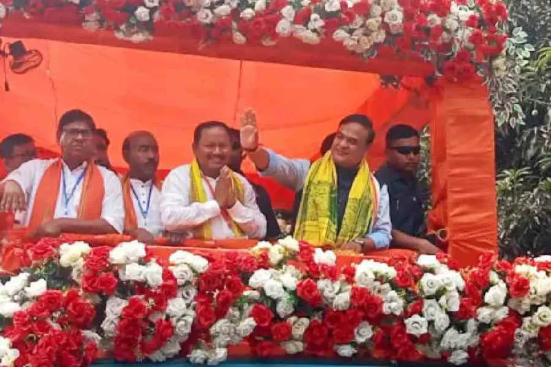 Himanta Biswa Sarma keeps focus on 'infiltration' during his North Bengal poll campaign