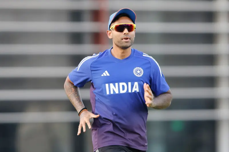 Suryakumar Yadav: സൂര്യകുമാര്‍ യാദവിനെ ട്വന്റി 20 നായകസ്ഥാനത്തു നിന്ന് മാറ്റിയേക്കും; ഗംഭീറിന്റെ തീരുമാനം നിര്‍ണായകം