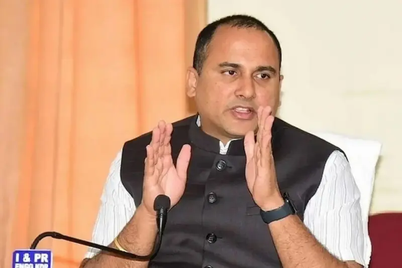 అమరావతి రాజధాని గ్రామాల్లో రోడ్ల నిర్మాణం.. భూసేకరణపై సీఆర్‌డీఏ స్పష్టత