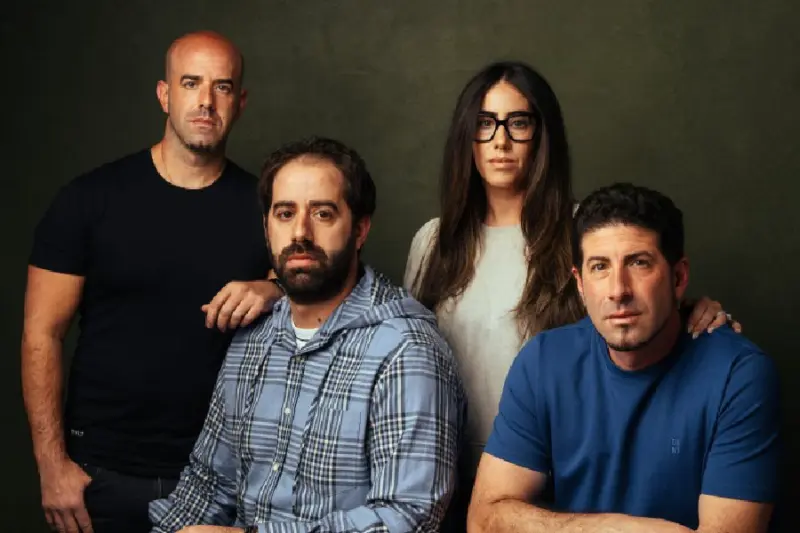Cascio siblings turn on Michael Jackson, allege years of abuse after decades of defense