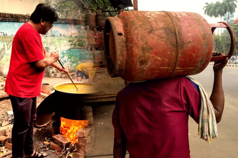 Iran war hits midday meals in schools from Ayodhya to Bengal, UN warns on global food prices