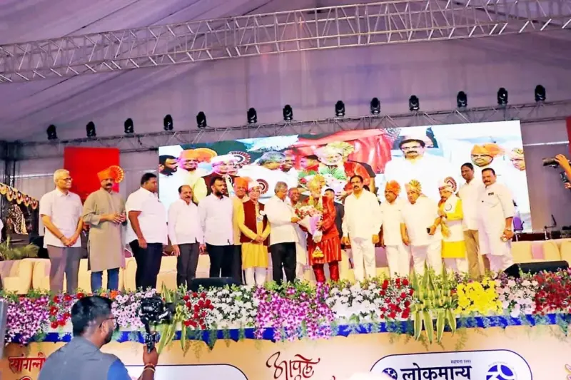 सीमावासियांना महाराष्ट्राच्या सवलती