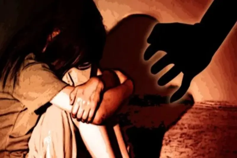 ४ वर्षीय चिमुरडीची अत्याचारानंतर हत्या; ६५ वर्षीय आरोपी अटकेत