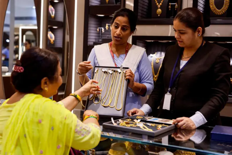 Jewellery bodies to meet PMO officials as 'don't buy gold' plea raises fears, lowers shares