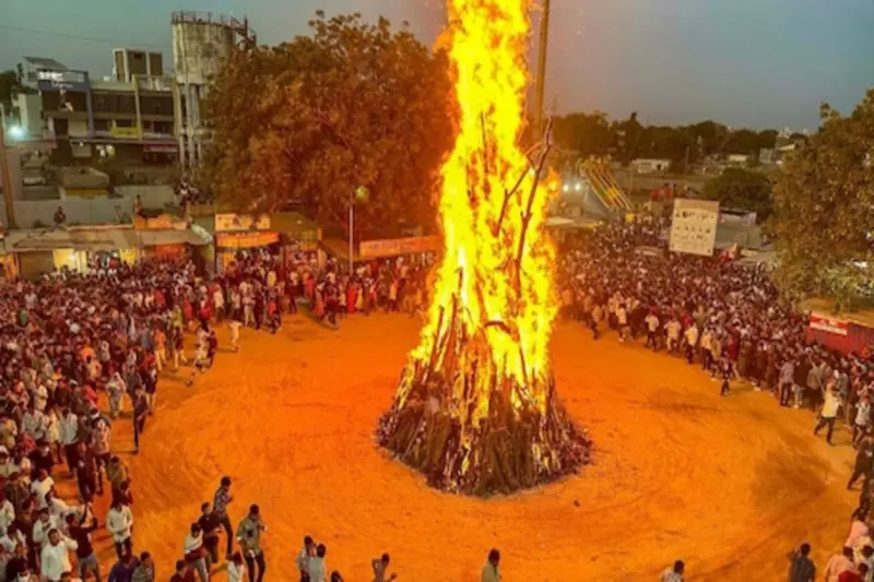 Holashtak 2026: Eight-Day Period Before Holi Begins February 24, Marked by Ritual Significance and Caution