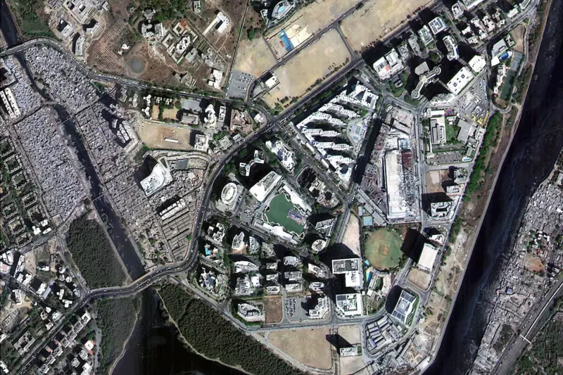 Mumbai Metro 3 Plans 3 Km Underground Pedestrian Tunnel Network Linking BKC, Worli Promenade And Nehru Planetarium: Report