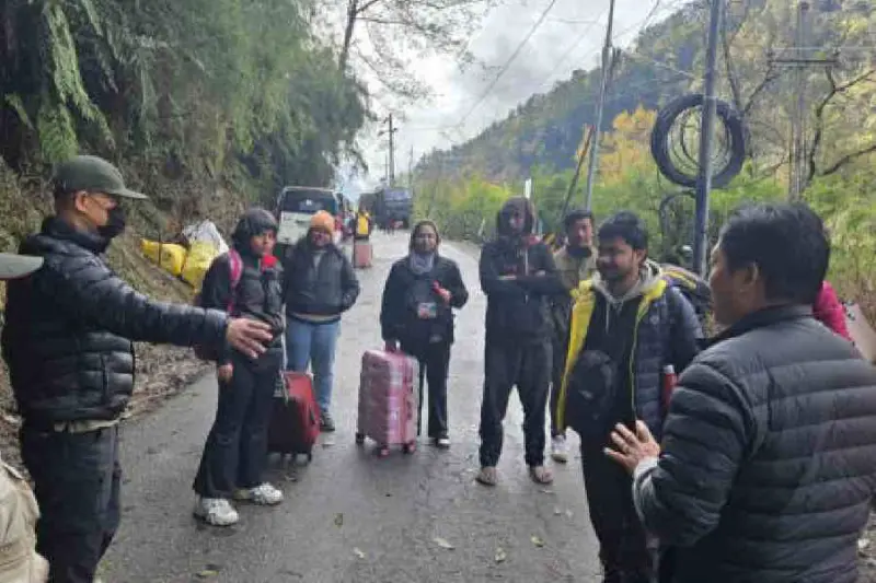 Rescue operation to evacuate stranded tourists completed from Lachen in north Sikkim