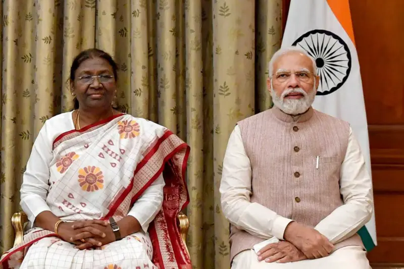 ईद-उल-अधानिमित्त राष्ट्रपती आणि पंतप्रधानांकडून देशवासीयांना शुभेच्छा
