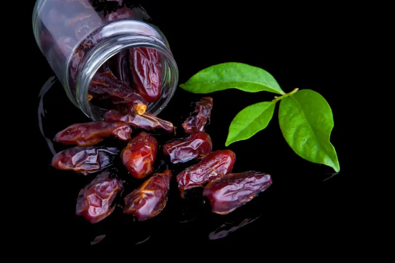 Are You Eating Right Type Of Dates? Know Which Ones Are For Weight Loss And Weight Gain