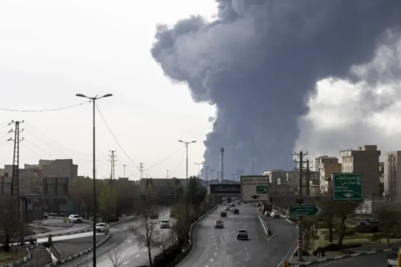 Video shows moment Bahrain's Bapco refinery tank erupts in massive fireball after Iran strike