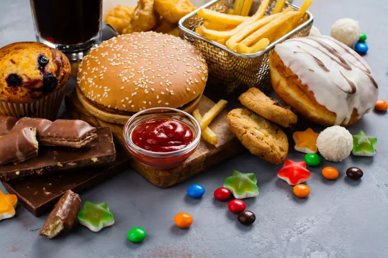 Weekend Cheat Days : Harmless Indulgence or a Hidden Cause of Weight Gain?