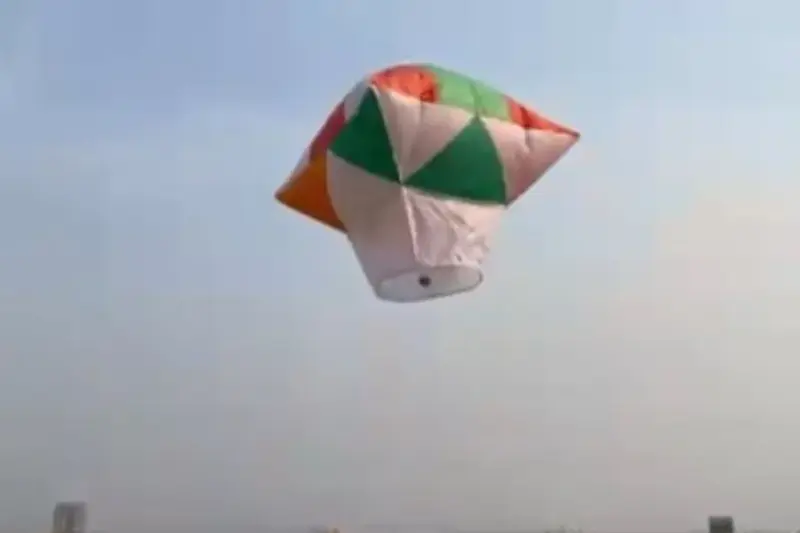 Kolkata's Fanush tradition takes flight with new community festival in Goabagan
