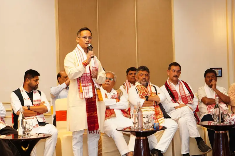 Opposition Alliance Gathers in Guwahati, Confident of Victory in Assam