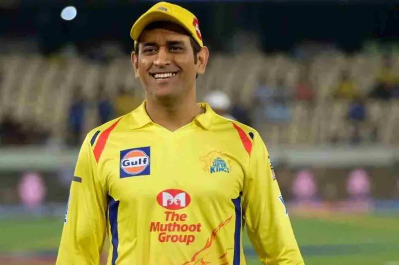 सीएसकेला मोठा धक्का, धोनी दोन आठवड्यांसाठी आयपीएलमधून बाहेर