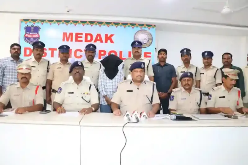 సంచలనం సృష్టించిన వృద్ధులపై దాడి కేసు ఛేదన!