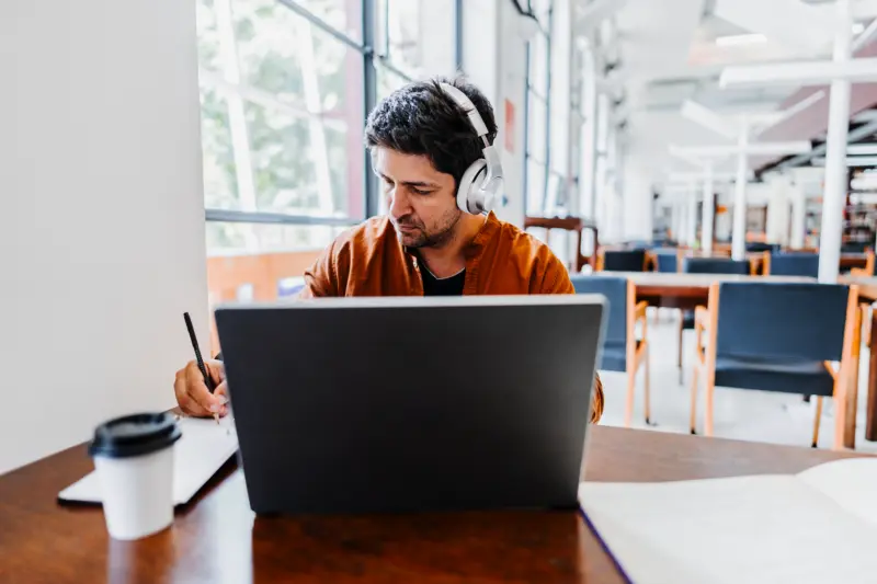 Business Schools Are Offering Up to 50% Off M.B.A.s. - What's Going On and Where Can You Find the Best Deal?