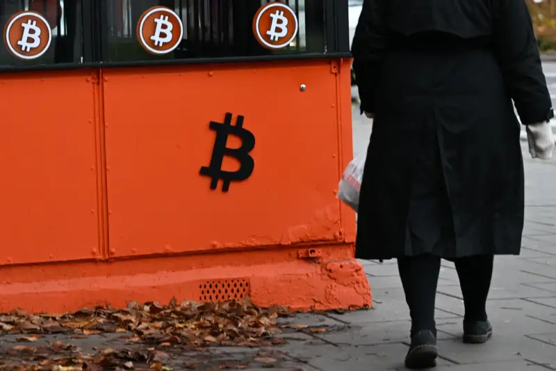 A Mysterious Bitcoin Transfer To Satoshi's Wallet Is Turning Heads