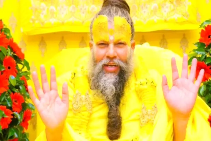 Valentine's Day: 'Pavitrata Kho Dete Hain.' Premanand Ji Maharaj Opposes Dating Culture, Tells Students To Stay Away From GF-BF And Live-In Relationships
