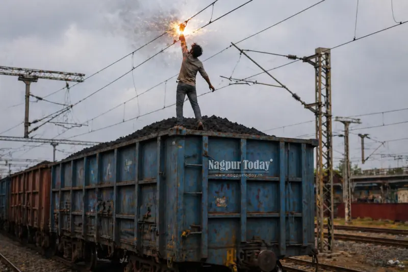 Youth electrocuted after climbing wagon at Nagpur Railway Station