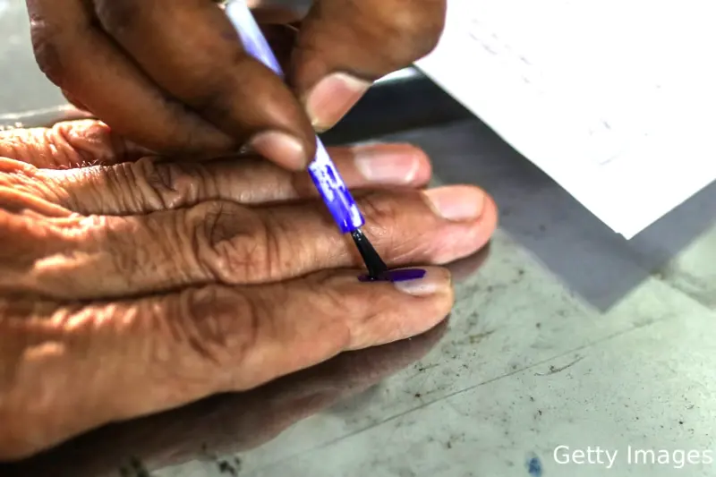 தமிழ்நாட்டு தேர்தலில் சட்டவிரோதமாக வாக்களித்த இலங்கை குடியுரிமை கொண்ட தமிழர் கைது