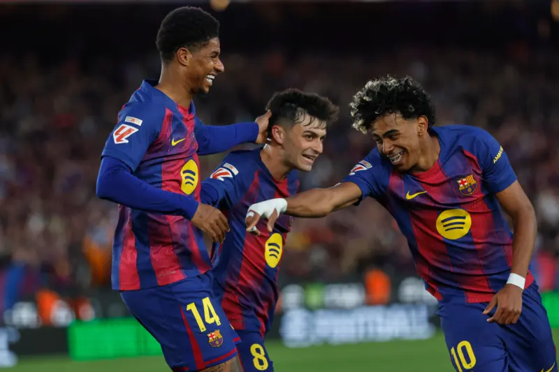 Barca tighten title hold with convincing derby win