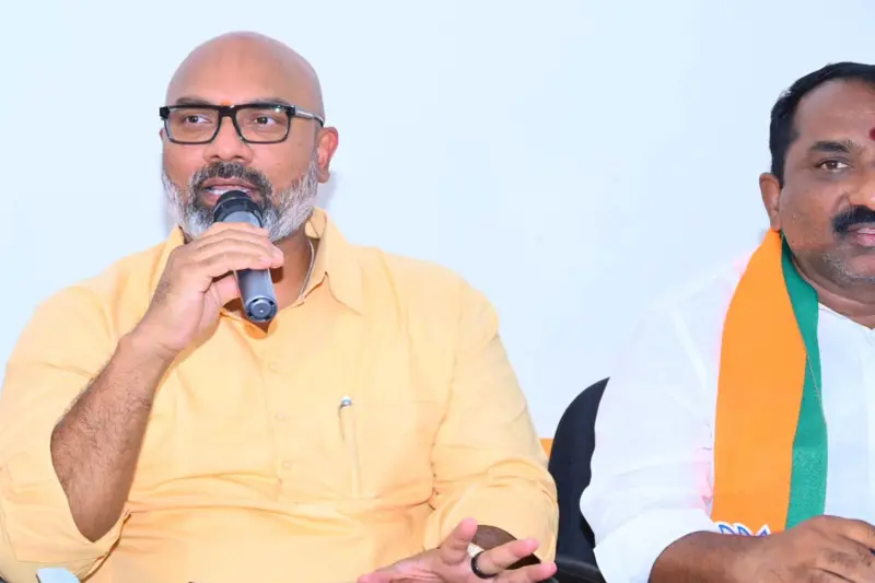 నిజామాబాద్కు పంగనామాలు