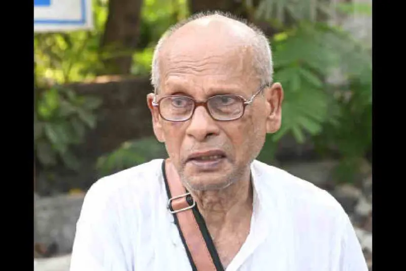 Former central government employee seeks answers at tribunal door, 87-year-old faces unfair means of life