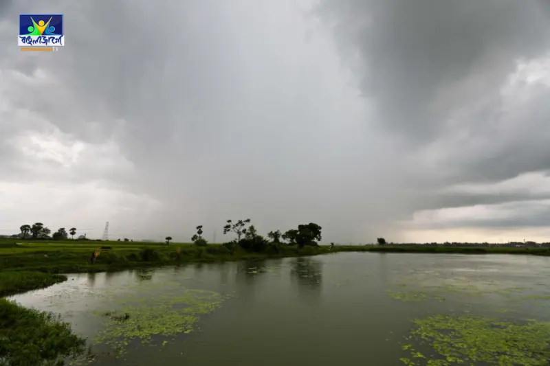 শনিবার থেকেই আবহাওয়া বদল! দক্ষিণবঙ্গের ৪ জেলায় ভারী বৃষ্টির সতর্কতা