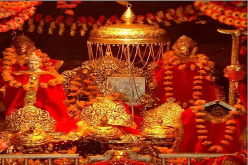 मां वैष्णो देवी मंदिर की 'तीन पिंडियों' के पीछे छिपा है चमत्कारी रहस्य` जरूर` जानें...