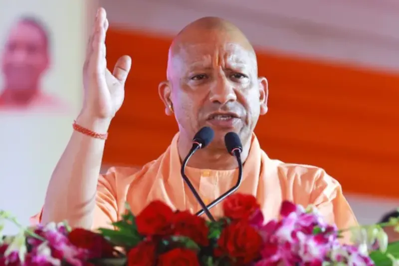 CM Yogi Adityanath :मथुरा में श्री सीताराम निकुंज अष्टयाम लीला महोत्सव के भव्य आयोजन में माननीय मुख्यमंत्री योगी आदित्यनाथ जी का संबोधन