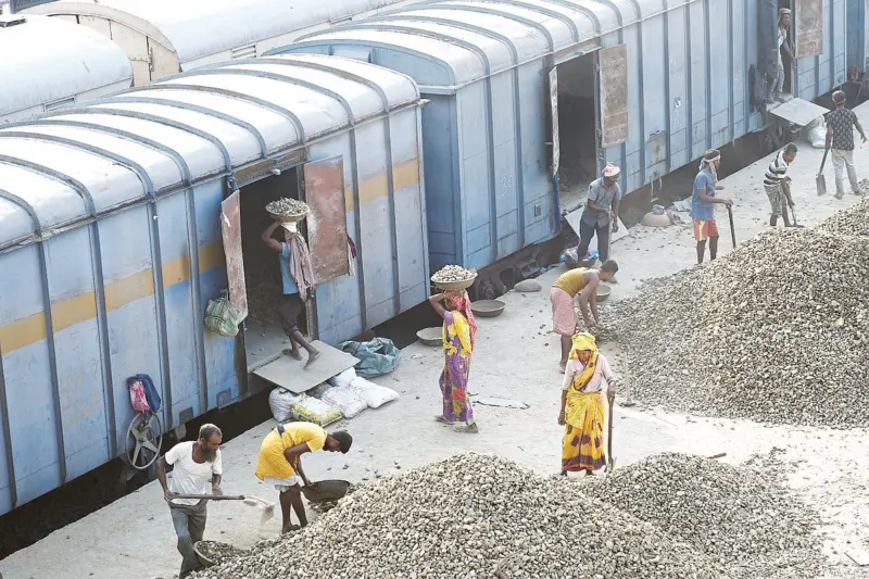 NFR Boosts Freight Revenue and Logistics Capacity in March 2026