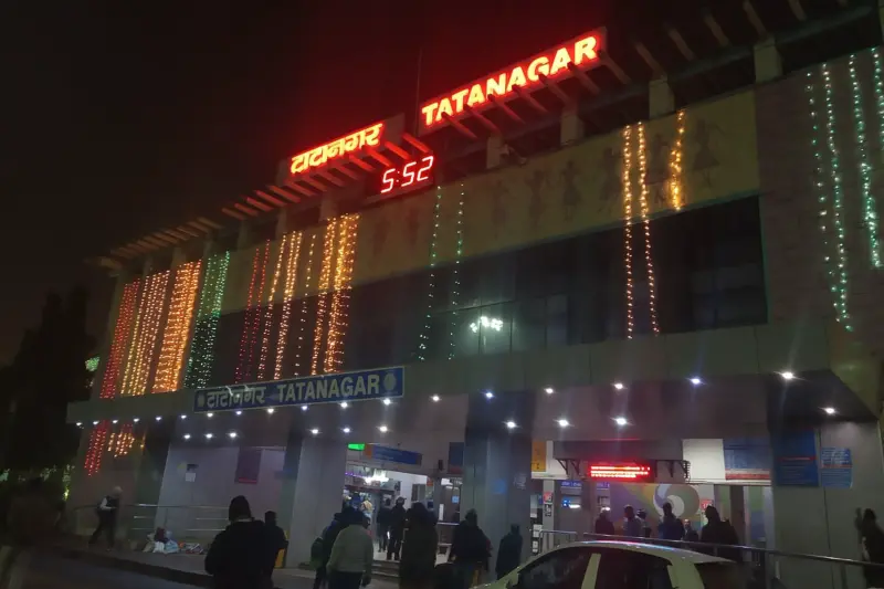 South Eastern Railway Appoints Dedicated Public Relations Inspector At Tatanagar To Monitor Passenger Train Delays And Freight Traffic Impact