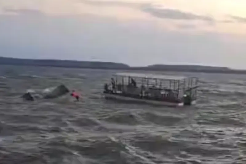 Jabalpur Cruise Incident: جبل پور کے برگی باندھ پر بڑا حادثہ، 31 افراد کو لے کر جانے والا جہاز ڈوب گیا، 4 لاشیں برآمد، 12 ابھی بھی لاپتہ