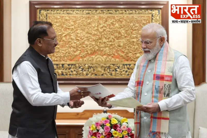 बस्तर के विकास का 'महा-ब्लूप्रिंट' तैयार! सीएम साय ने पीएम मोदी को सौंपा 'बस्तर मुन्ने' का रोडमैप, जानिए क्या है खास?