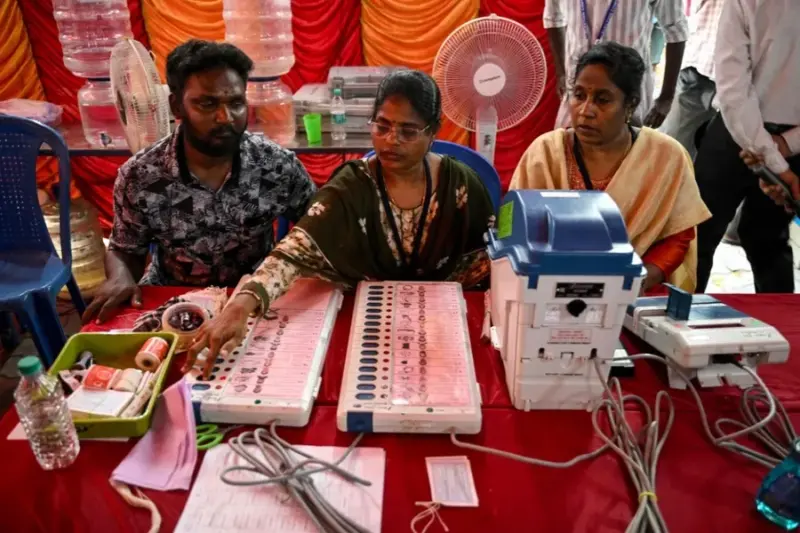 Glue, ink, perfume on EVM buttons to count as tampering; ECI tightens rules