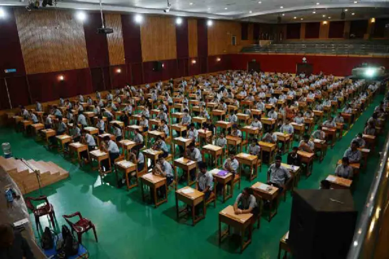 Sealed papers for ICSE, ISC exams this year for smooth and fair conduct of boards