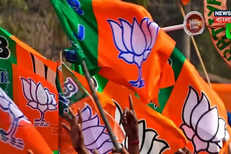 BJP: ইভিএম নিরাপত্তার দাবিতে এবার দলের মহিলা ব্রিগেডকে আসরে নামাচ্ছে বিজেপি, রবিবার সকাল থেকে স্ট্রং রুমের সামনে বিক্ষোভ!