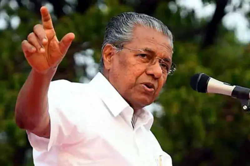 முதல்வர் பதவியை ராஜினாமா செய்த பினராயி விஜயன் ... கேரளாவில் காங்கிரஸ் கூட்டணி மாபெரும் வெற்றி: !