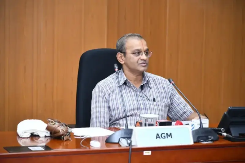 3,270 ಎಕರೆ ಭೂಮಿ ಹಸ್ತಾಂತರ ಬಾಕಿ handover
